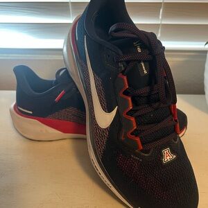 University of Arizona Nike Running Shoes